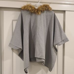 Gray Poncho Faux Fur Trim One Size Sweater Pullover Hoodie Dolman Batwing Sleeve